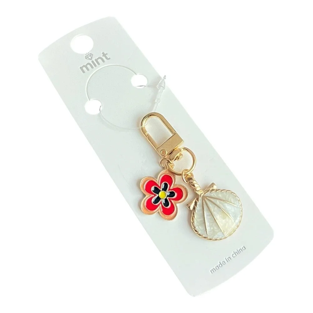 mint Women's Key Chain Gold Red White 2.5